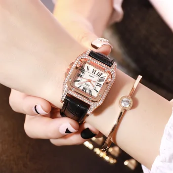 Luxusný módny trend dámy quartz hodinky multi-farebné žien hviezdna diamanty flash kožený remienok Zápästie horúce, chladné hodinky Relogio