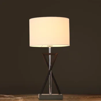 Americký jednoduché stolná lampa jednoduché módy obývacej izby, spálne, nočná lampa moderného Nordic dekorácie, hotelová izba lampy