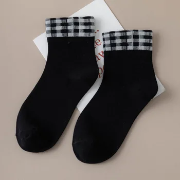 Zimné Nový Roztomilý Ženy Ponožky Módne Tvorivé Bavlna Jednofarebné Ponožky Dámy, Dievčatá, Zábavné Šťastný Kawaii Kórejský Koberčeky Pruhované Ponožky